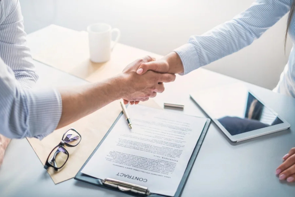 Dubai Corporate Services & Ejari Registration | Fast & Legal